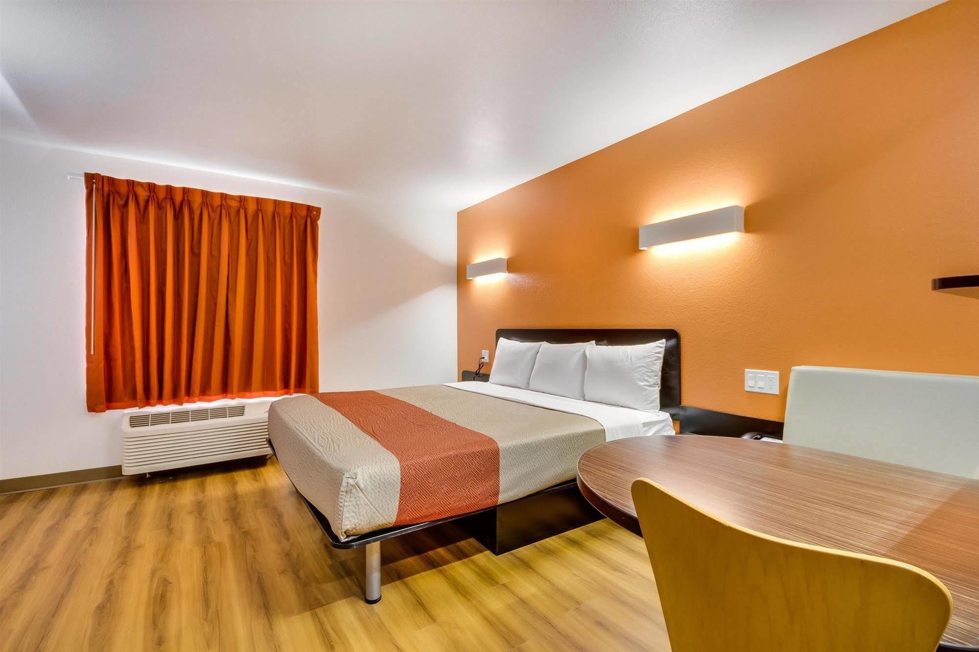 Motel 6-Tulsa, Ok Catoosa Bagian luar foto